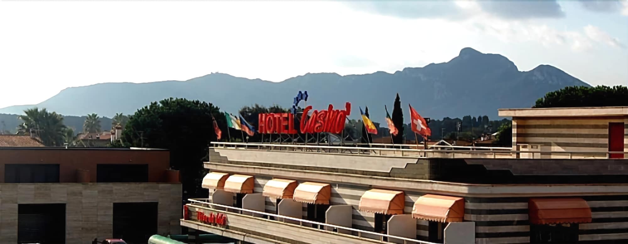 Hotel Centrale サバウディア エクステリア 写真